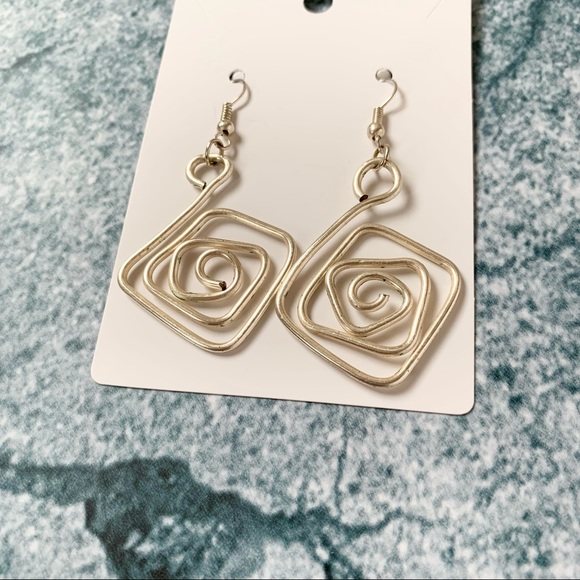 Silver Geometric Dangly Earrings with Sheer White Jewelry Bag - Picture 4 of 8